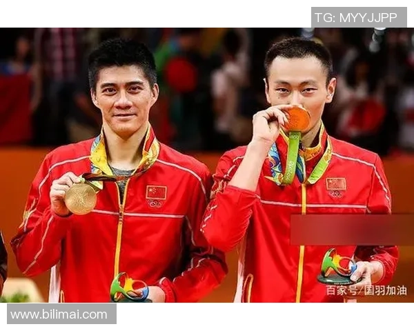 成都羽毛球队与杭州羽毛球队赛后复盘分析灵活性表现与战术对比