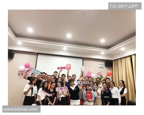 张丽专访：探寻羽毛球冠军背后的奋斗与坚持之路